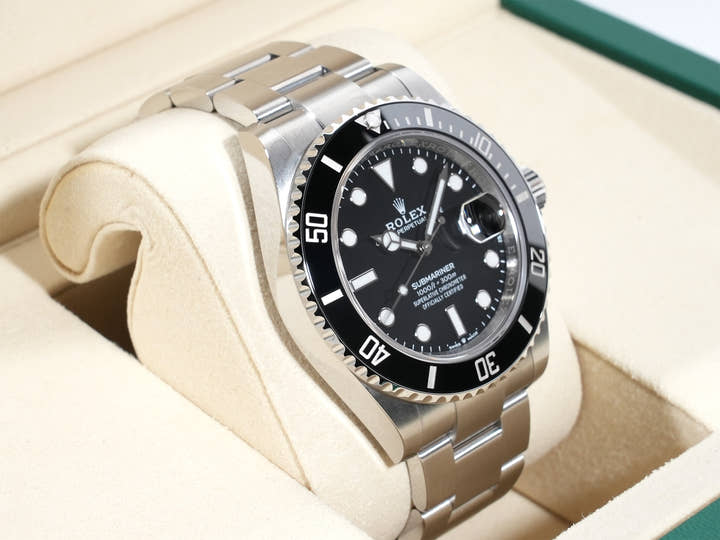 ロレックス サブマリーナー デイト Ref.126610LN ステンレススチール ブラック文字盤