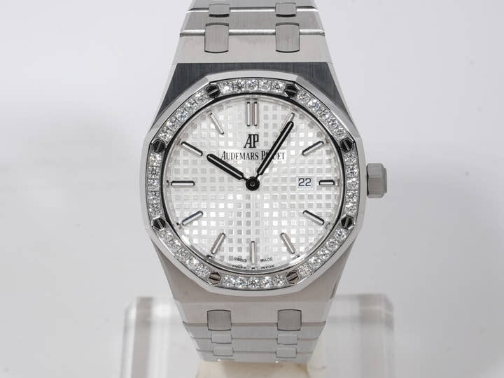 オーデマピゲ ロイヤルオーク クォーツ Ref.67651ST.ZZ.1261ST.01 ステンレススチール シルバー文字盤 美品 9dtygoxj