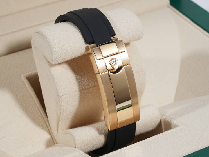 ロレックス デイトナ Ref.126518LN イエローゴールド メテオライト文字盤