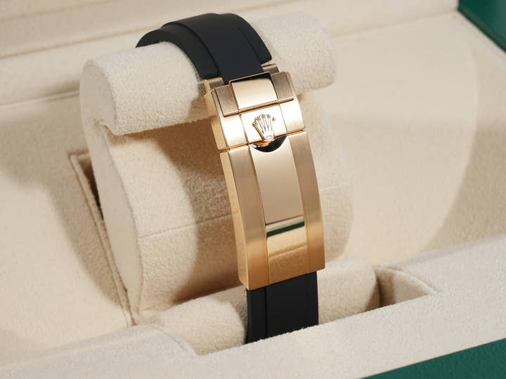 ロレックス デイトナ Ref.126518LN イエローゴールド ターコイズブルー文字盤