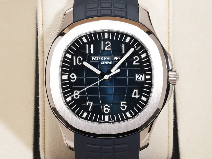 パテックフィリップ アクアノート Ref.5168G-001 ホワイトゴールド ミッドナイトブルー文字盤