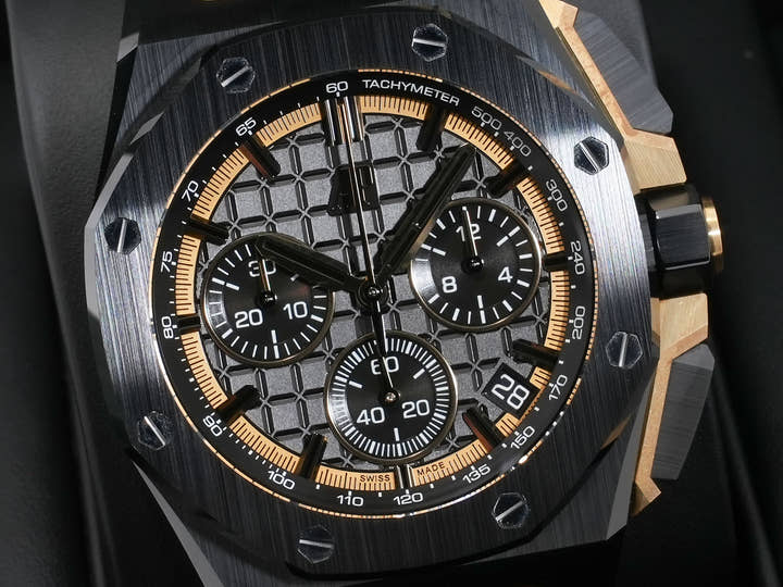 Audemars Piguet Royal Oak Offshore Chronograph Ref. 26420CE.OO.A127CR.01 Ceramic/Yellow Gold Black Dial