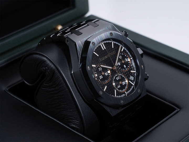 オーデマピゲ ロイヤルオーク クロノグラフ Ref.26240CE.OO.1225CE.02 ブラックセラミック ブラック文字盤