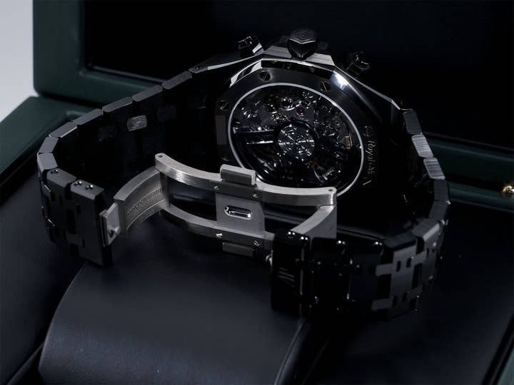 オーデマピゲ ロイヤルオーク クロノグラフ Ref.26240CE.OO.1225CE.02 ブラックセラミック ブラック文字盤