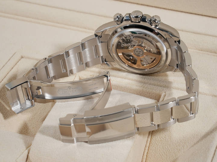 ロレックス デイトナ Ref.126506 プラチナ アイスブルー文字盤