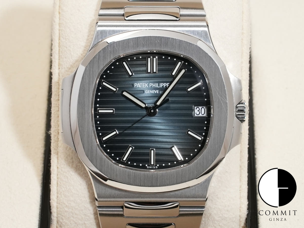 パテックフィリップ ノーチラス Ref.5711/1A-010 ステンレススチール ブルー文字盤