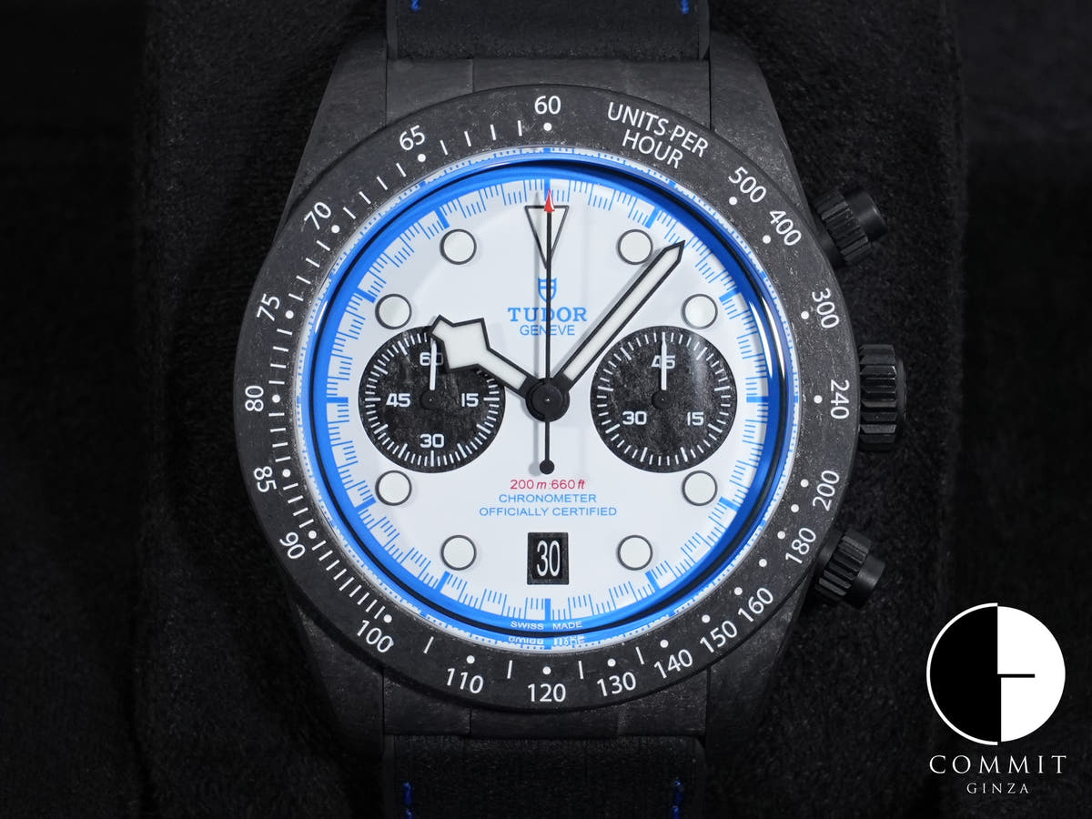 チューダー ブラックベイ クロノグラフ カーボン 25 Ref.79377KN black carbon fibre ホワイト文字盤 未使用 m7yj9qbk