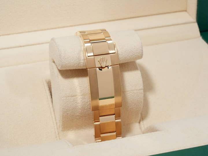 ロレックス デイトナ Ref.126508 イエローゴールド グリーン文字盤