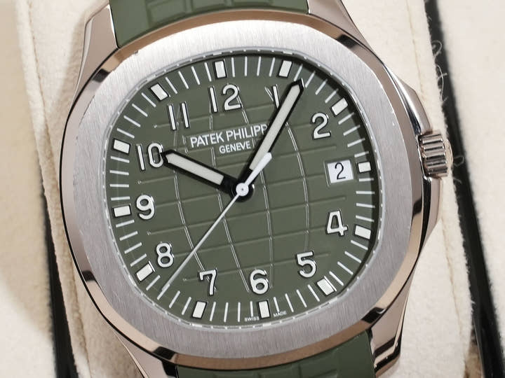 パテックフィリップ アクアノート Ref.5168G-010 ホワイトゴールド カーキグリーン文字盤 中古 cvy53ggq