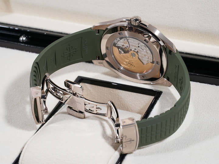 パテックフィリップ アクアノート Ref.5168G-010 ホワイトゴールド カーキグリーン文字盤 中古 cvy53ggq