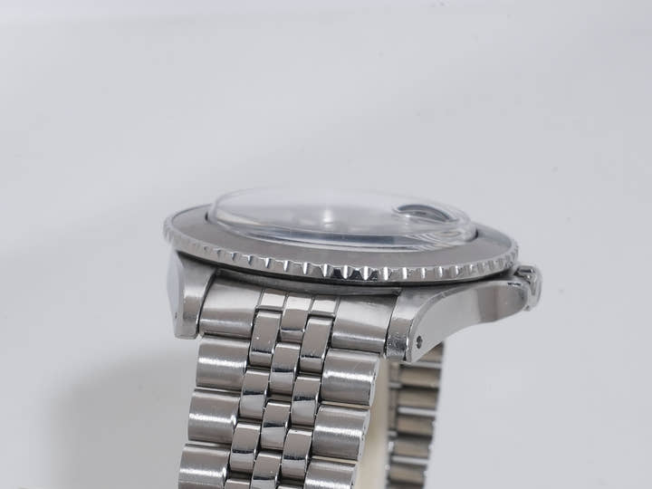 ロレックス GMTマスター Ref.1675 ステンレススチール ブラック文字盤 ジュビリーブレスレット 中古 4bvy8qg5