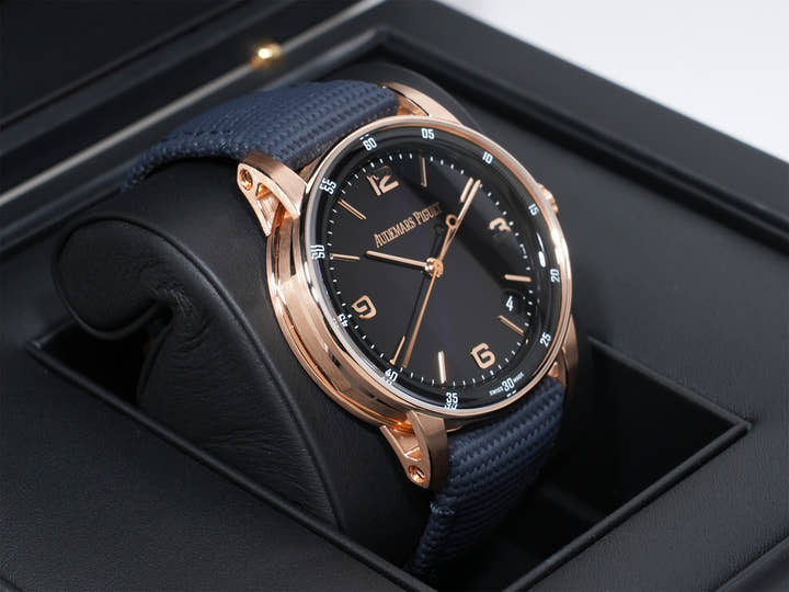 オーデマピゲ CODE 11.59 バイ オーデマ ピゲ Ref.15210OR.OO.A616CR.01 ピンクゴールド パープル文字盤