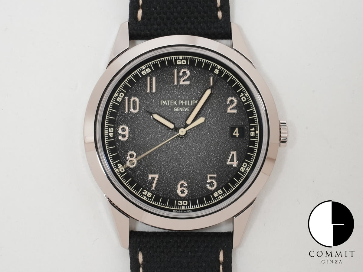 パテックフィリップ カラトラバ Ref.5226G-001 ホワイトゴールド ブラックグラデーションのテクスチャード ラック アントラサイト文字盤