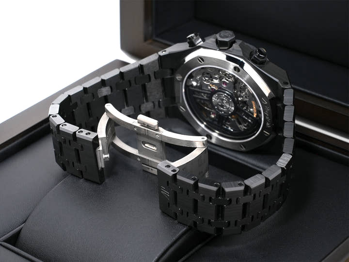 Audemars Piguet Royal Oak Chronograph Ref. 26240CE.OO.1225CE.02 Black Ceramic Black Dial