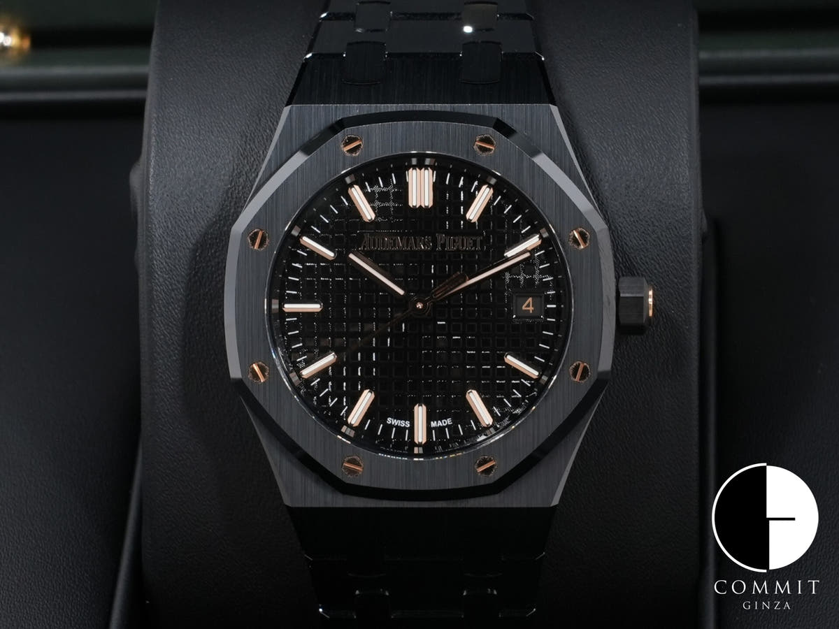 オーデマピゲ ロイヤルオーク Ref.77350CE.OO.1266CE.03.A ブラックセラミック ブラック文字盤