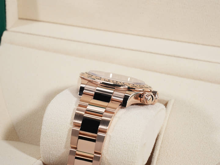 ロレックス デイトナ Ref.126505 エバーローズゴールド ブライトブラックxサンダスト文字盤