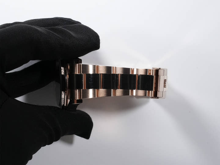 ロレックス デイトナ Ref.126505 エバーローズゴールド ブライトブラックxサンダスト文字盤