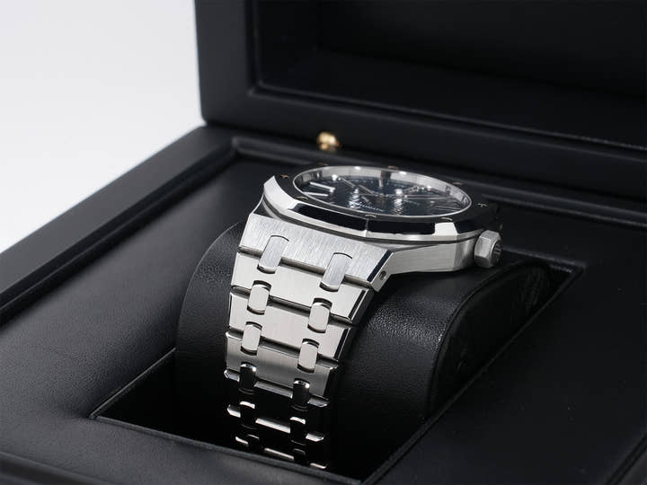 オーデマピゲ ロイヤルオーク Ref.15400ST.OO.1220ST.03 ステンレススチール ブルー文字盤