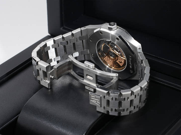 オーデマピゲ ロイヤルオーク Ref.15400ST.OO.1220ST.03 ステンレススチール ブルー文字盤