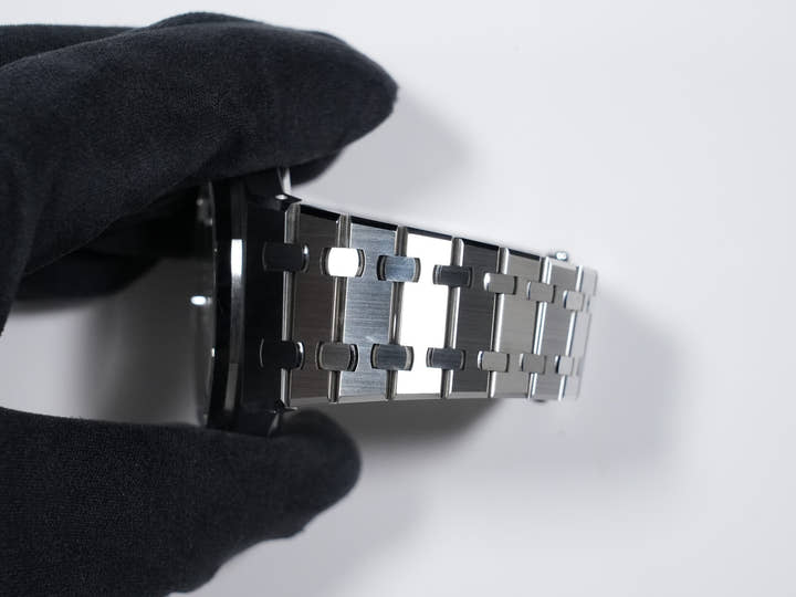 オーデマピゲ ロイヤルオーク Ref.15510ST.OO.1320ST.08 ステンレススチール シルバー文字盤