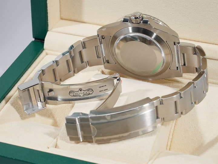 ロレックス サブマリーナー デイト Ref.116610LV ステンレススチール グリーン文字盤