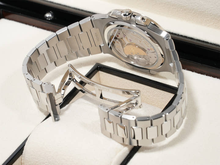 パテックフィリップ ノーチラス プチコンプリケーション Ref.5712/1A-001 ステンレススチール ブルー文字盤