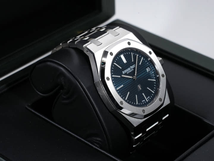 オーデマピゲ ロイヤルオーク ジャンボ エクストラ シン 50周年記念 Ref.16202ST.OO.1240ST.01 ステンレススチール ナイトブルー文字盤