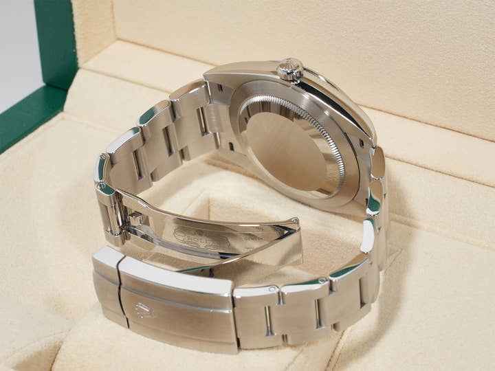 ロレックス オイスターパーペチュアル41 Ref.124300 ステンレススチール コーラルレッド文字盤 中古 biauxx9a