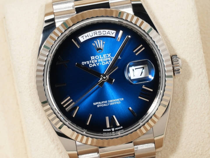 Rolex Day-Date 36 Ref. 128239 White Gold Blue Ombre Dial