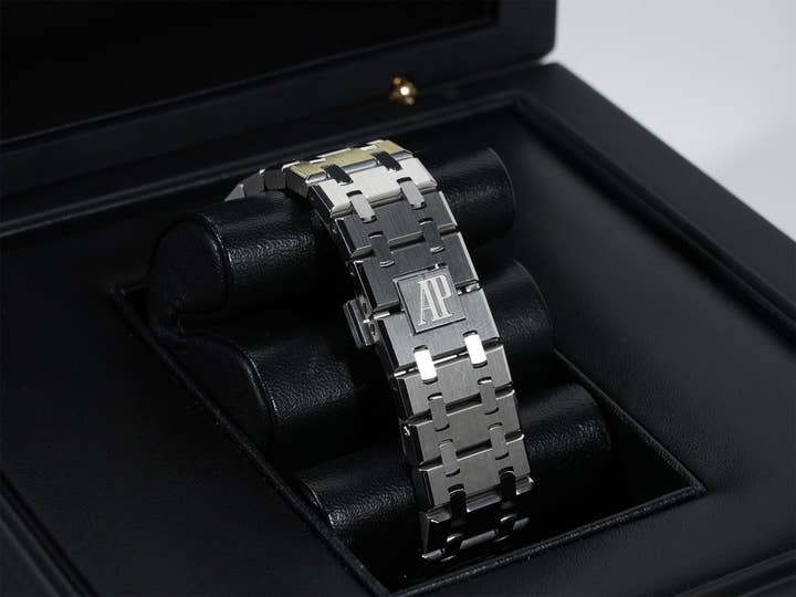 オーデマピゲ ロイヤルオーク クロノグラフ Ref.26320ST.OO.1220ST.02 ステンレススチール シルバー文字盤