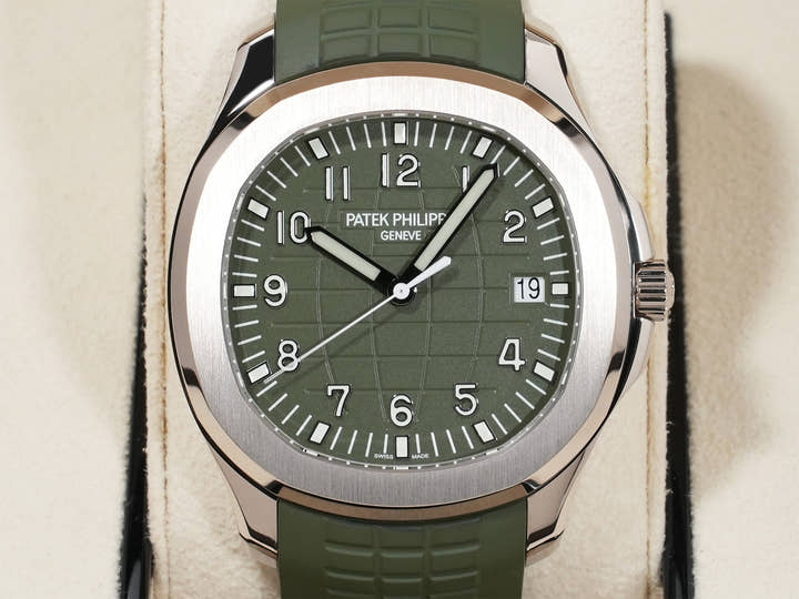 パテックフィリップ アクアノート Ref.5168G-010 ホワイトゴールド カーキグリーン文字盤