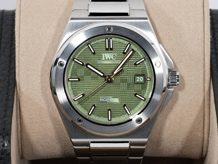IWC インヂュニア オートマティック 40 Ref.IW328908 SS グリーン文字盤 未使用 y4wn8w2k