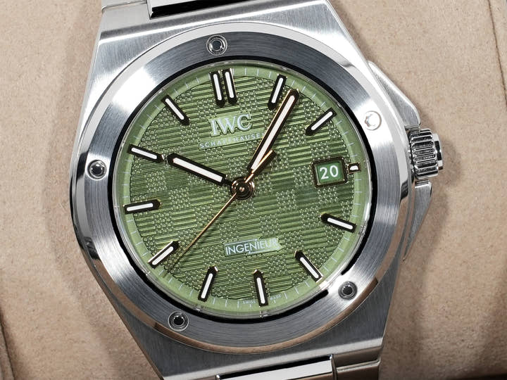 IWC インヂュニア オートマティック 40 Ref.IW328908 SS グリーン文字盤 未使用 y4wn8w2k
