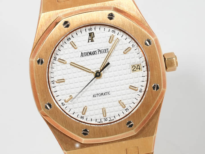 オーデマピゲ ロイヤルオーク Ref.14790BA.OO.0789BA.07 イエローゴールド ホワイト文字盤 中古 egp7pvdt