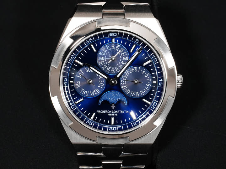 ヴァシュロンコンスタンタン オーヴァーシーズ エクストラフラット パーペチュアルカレンダー Ref.4300V/120G-B945 18KWG ブルー文字盤 美品 7ct64dcg