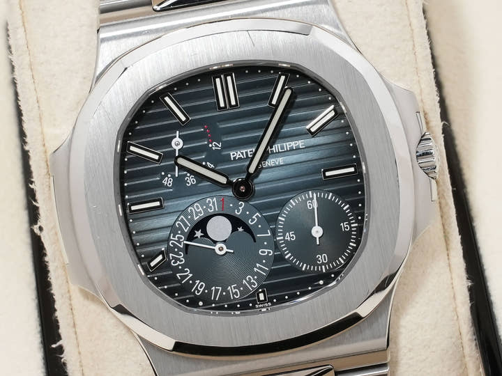 パテックフィリップ ノーチラス プチコンプリケーション Ref.5712/1A-001 ステンレススチール ブルー文字盤