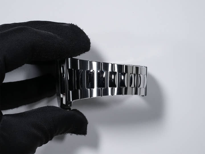 パテックフィリップ ノーチラス プチコンプリケーション Ref.5712/1A-001 ステンレススチール ブルー文字盤