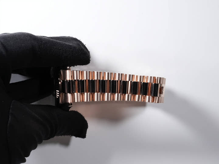 ロレックス デイデイト Ref.118235A ピンクゴールド ピンクx10Pダイヤ文字盤 美中古 ax73qhh6