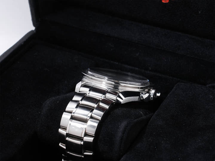 オメガ スピードマスター シューマッハ レジェンド Ref.3853.32 SS アイボリー×ブラック文字盤 中古 ovicbsgu