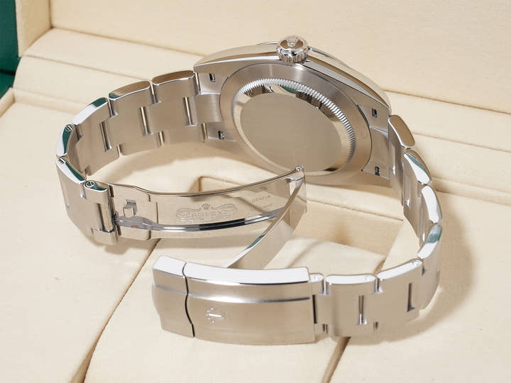 Rolex Oyster Perpetual 41 Ref. 134300 Stainless Steel Beige Dial