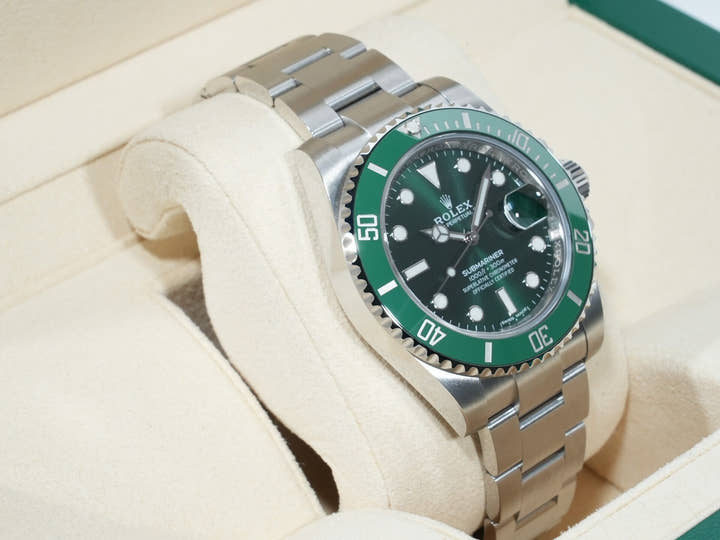 ロレックス サブマリーナー デイト Ref.116610LV ステンレススチール グリーン文字盤