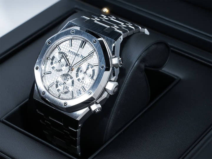 オーデマピゲ ロイヤルオーク クロノグラフ 50周年記念 Ref.26240ST.OO.1320ST.03 ステンレススチール シルバー文字盤