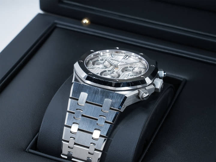 オーデマピゲ ロイヤルオーク クロノグラフ 50周年記念 Ref.26240ST.OO.1320ST.03 ステンレススチール シルバー文字盤