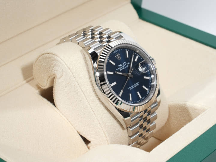 Rolex Datejust 41 Ref. 126334 Stainless Steel/White Gold Bright Blue Dial Jubilee Bracelet