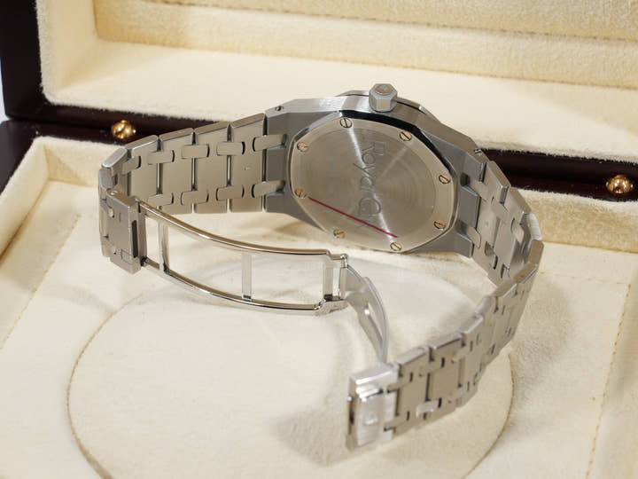 オーデマピゲ ロイヤルオーク Ref.15000ST/O/0789ST/05 ステンレススチール ブルー文字盤