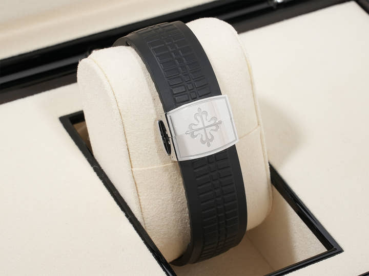 パテックフィリップ アクアノート Ref.5167A-001 ステンレススチール ブラック文字盤