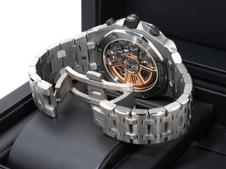 Audemars Piguet Royal Oak Offshore Chronograph Ref. 26238TI.OO.2000TI.01 Titanium Grey Dial