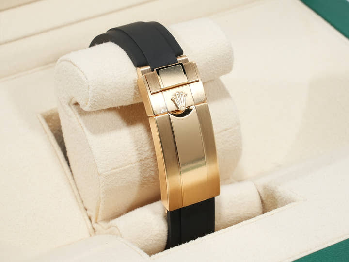 ロレックス デイトナ Ref.126518LN イエローゴールド ターコイズブルー文字盤