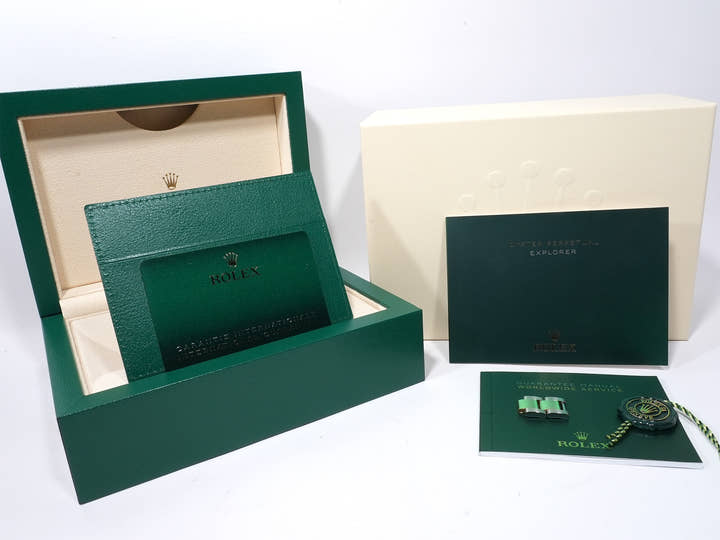 ロレックス エクスプローラー36 Ref.124273 ステンレススチール/イエローゴールド ブラック文字盤