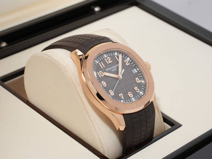 パテックフィリップ アクアノート Ref.5167R-001 ローズゴールド ブラウン文字盤